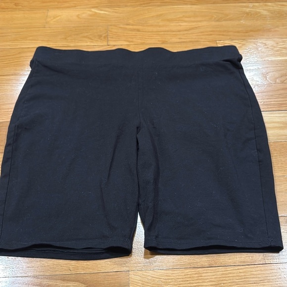 Torrid women’s black biker shorts sizes 3 (3X) . - Picture 1 of 8
